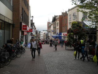 �C�M���X�����t���I�s�E�V�����[�X�x���[�i�r�������������������j�̊X����